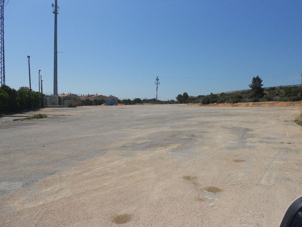 Car Park , Pontets