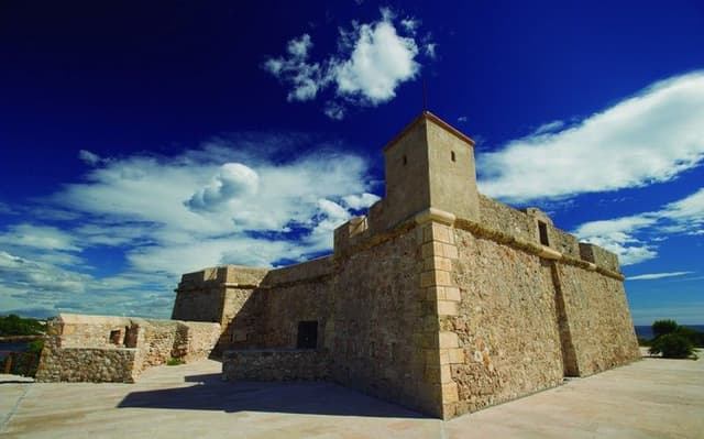 3. Sant Jordi Military Fort (Archaeological route)