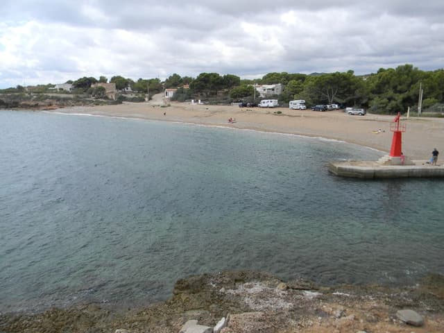7. "l'Estany" Beach (GR-92 Route)